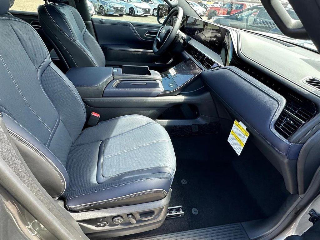 new 2026 INFINITI QX80 car, priced at $102,872