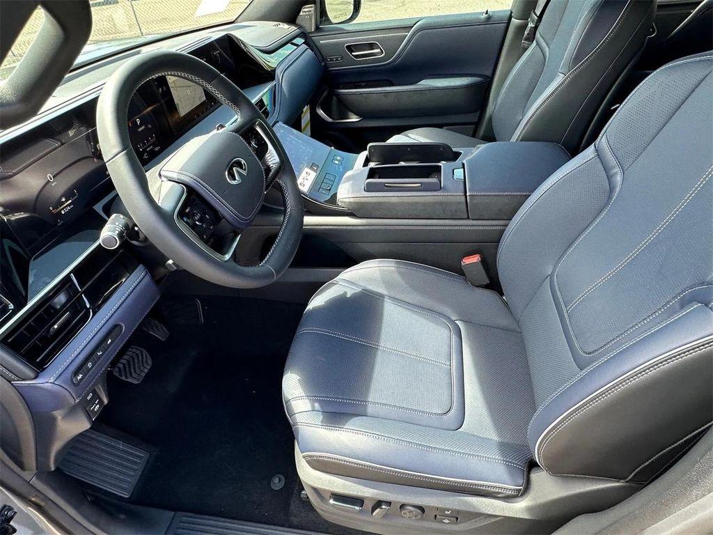 new 2026 INFINITI QX80 car, priced at $102,872