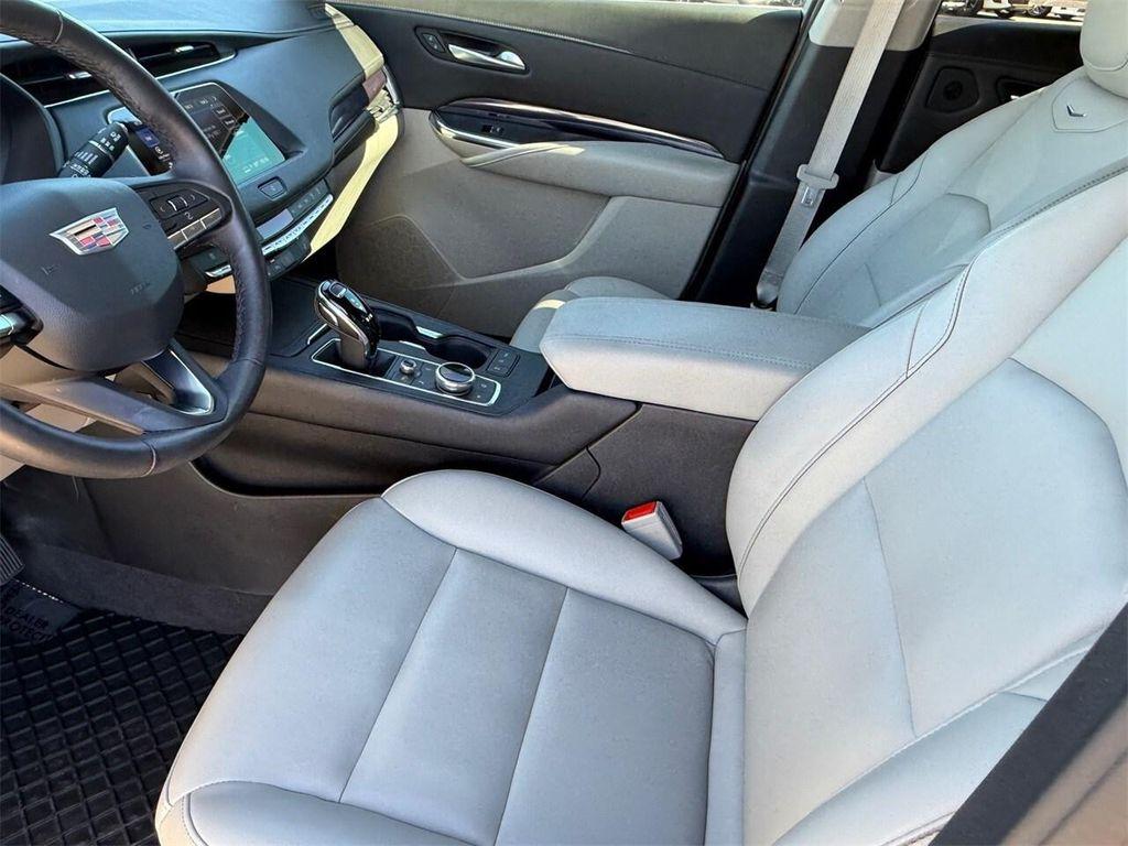 used 2023 Cadillac XT4 car, priced at $25,899