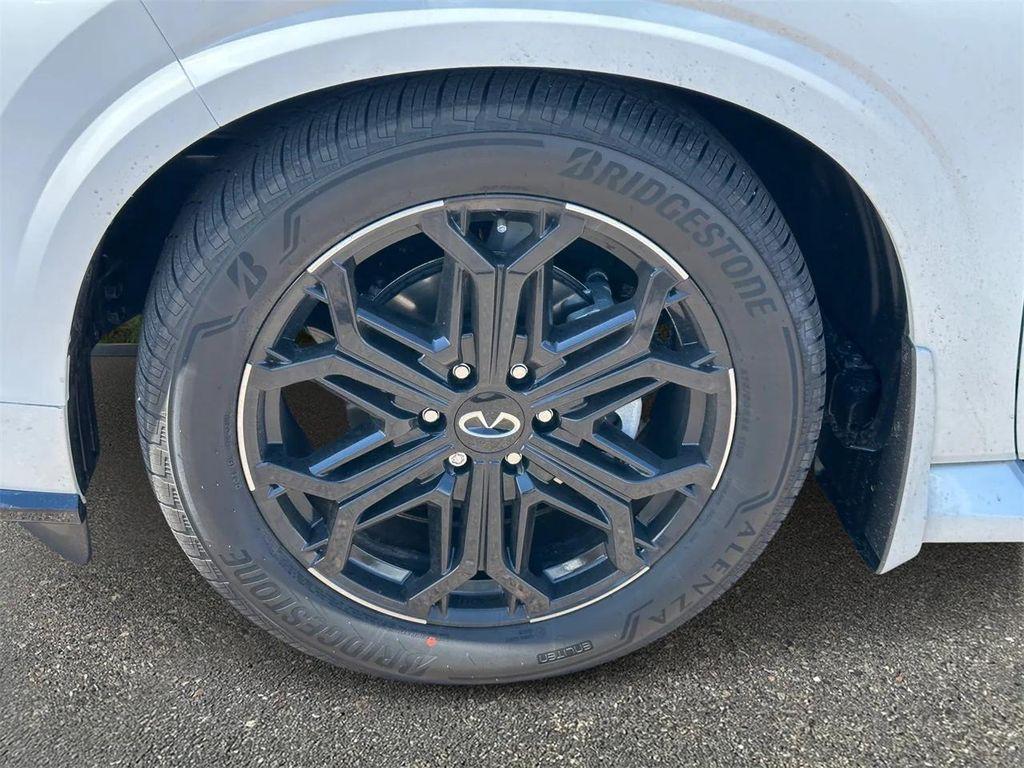 new 2026 INFINITI QX80 car, priced at $103,629