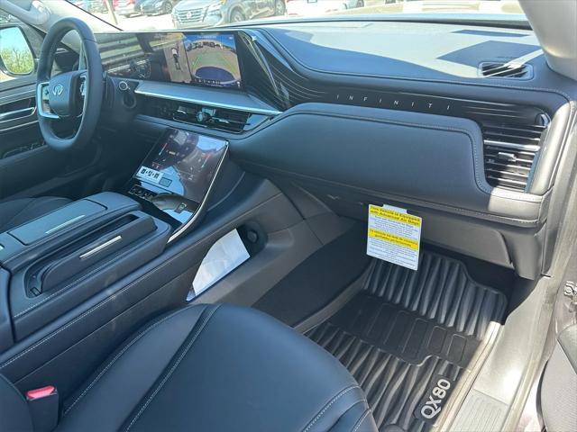 new 2025 INFINITI QX80 car, priced at $81,690