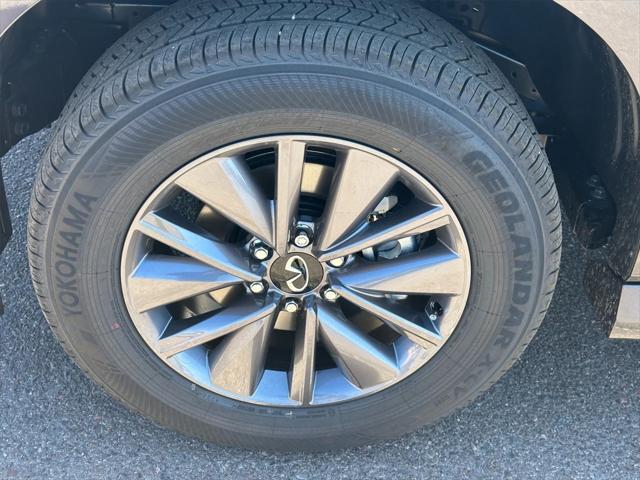 new 2025 INFINITI QX80 car, priced at $81,690