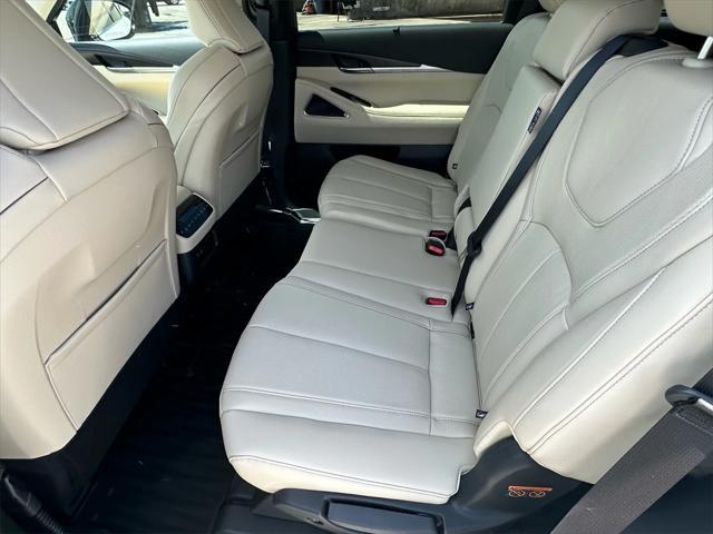 new 2025 INFINITI QX60 car, priced at $67,150