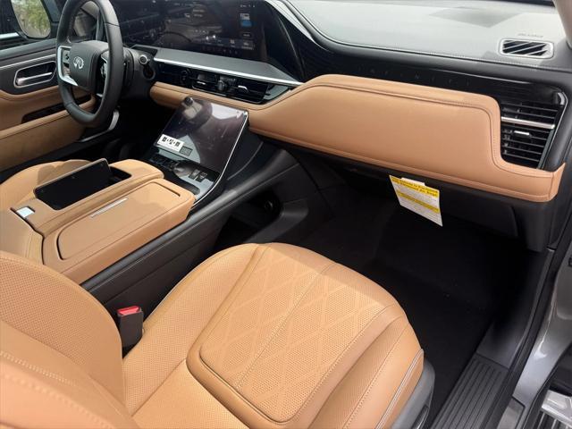 new 2025 INFINITI QX80 car, priced at $98,464