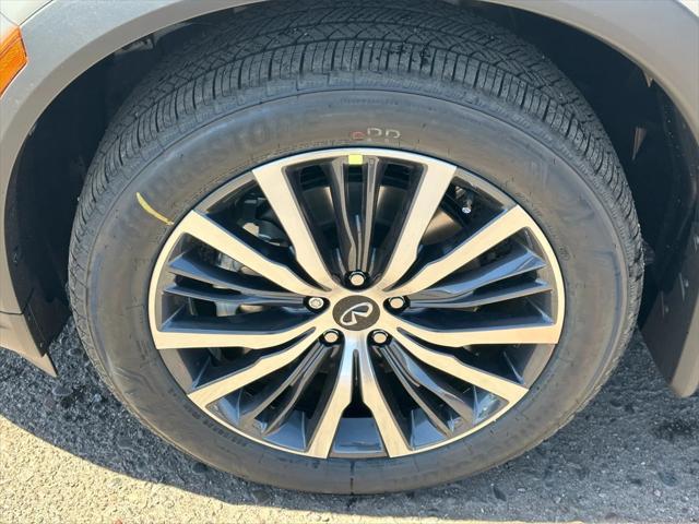 new 2025 INFINITI QX60 car, priced at $69,550