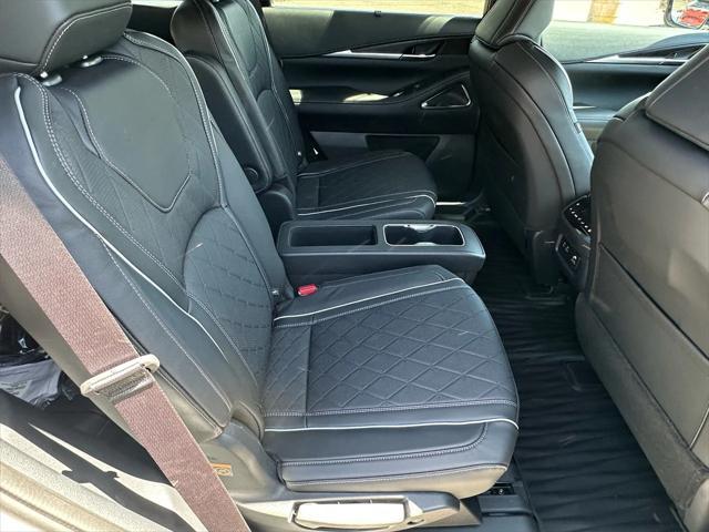 new 2025 INFINITI QX60 car, priced at $69,550