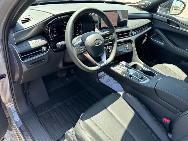new 2025 INFINITI QX60 car, priced at $56,102