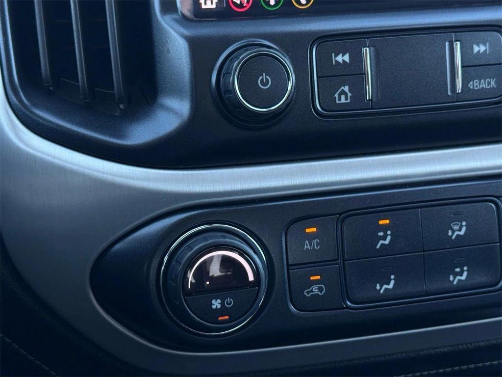 used 2022 GMC Canyon car, priced at $29,399