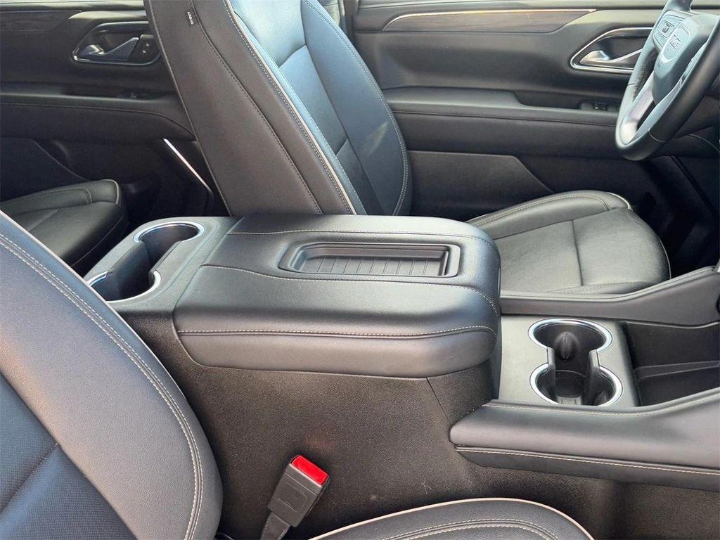 used 2023 GMC Yukon car, priced at $45,990