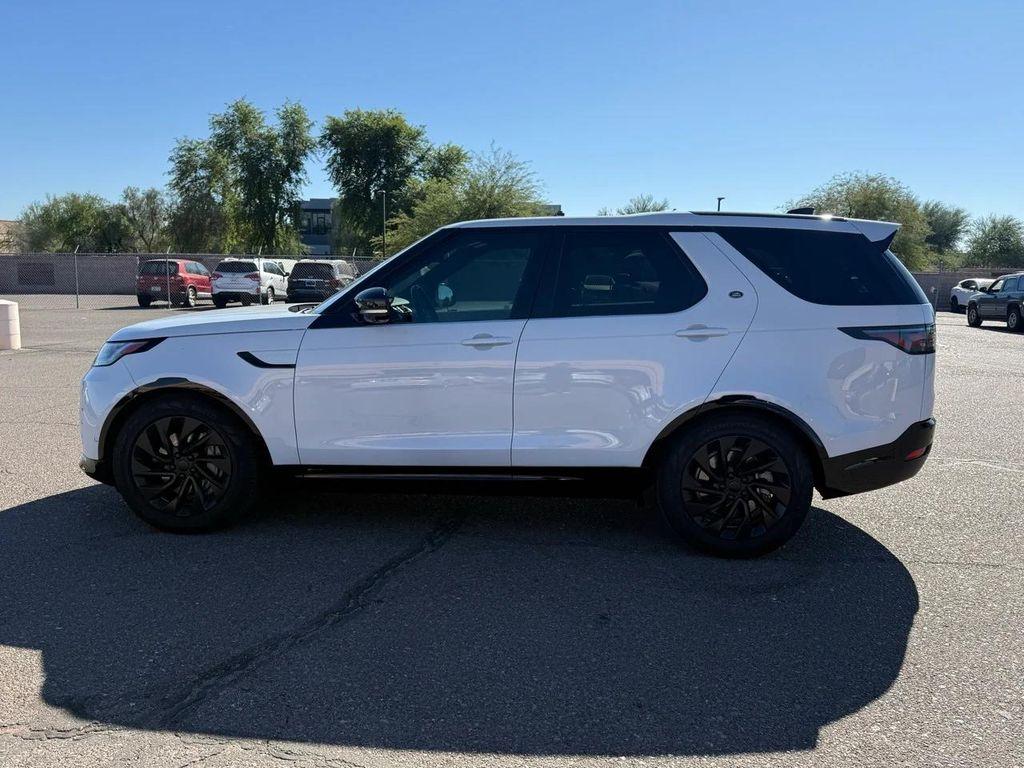 used 2022 Land Rover Discovery car, priced at $33,995