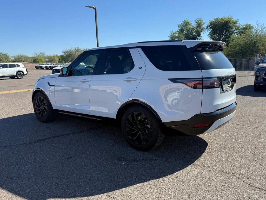 used 2022 Land Rover Discovery car, priced at $33,995