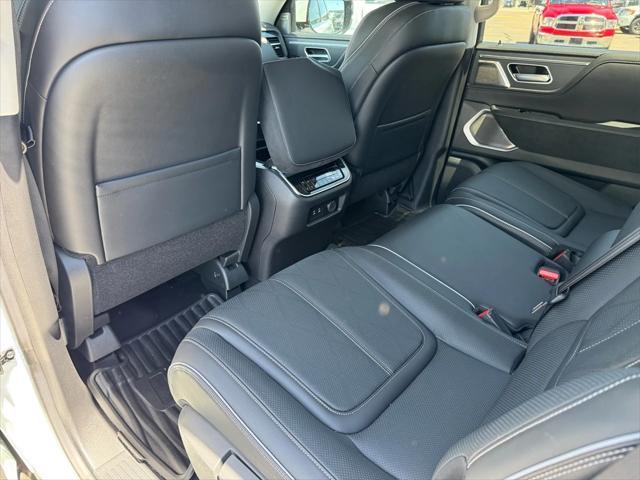 new 2025 INFINITI QX80 car, priced at $103,052