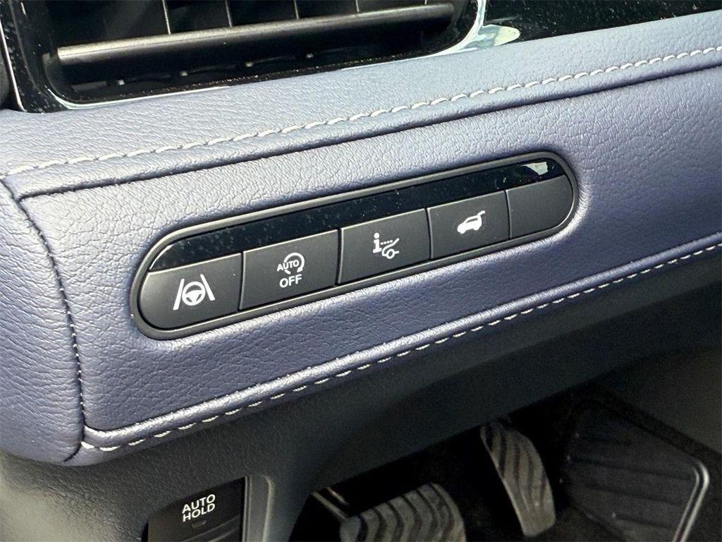 new 2026 INFINITI QX80 car, priced at $102,872