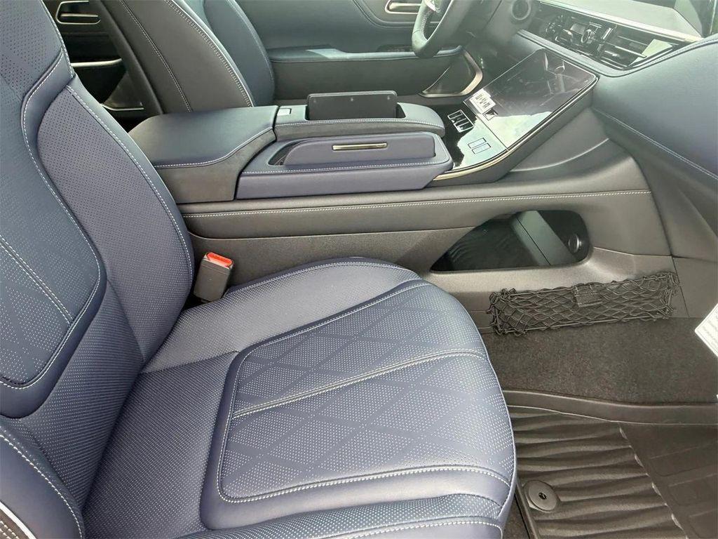 new 2026 INFINITI QX80 car, priced at $102,872