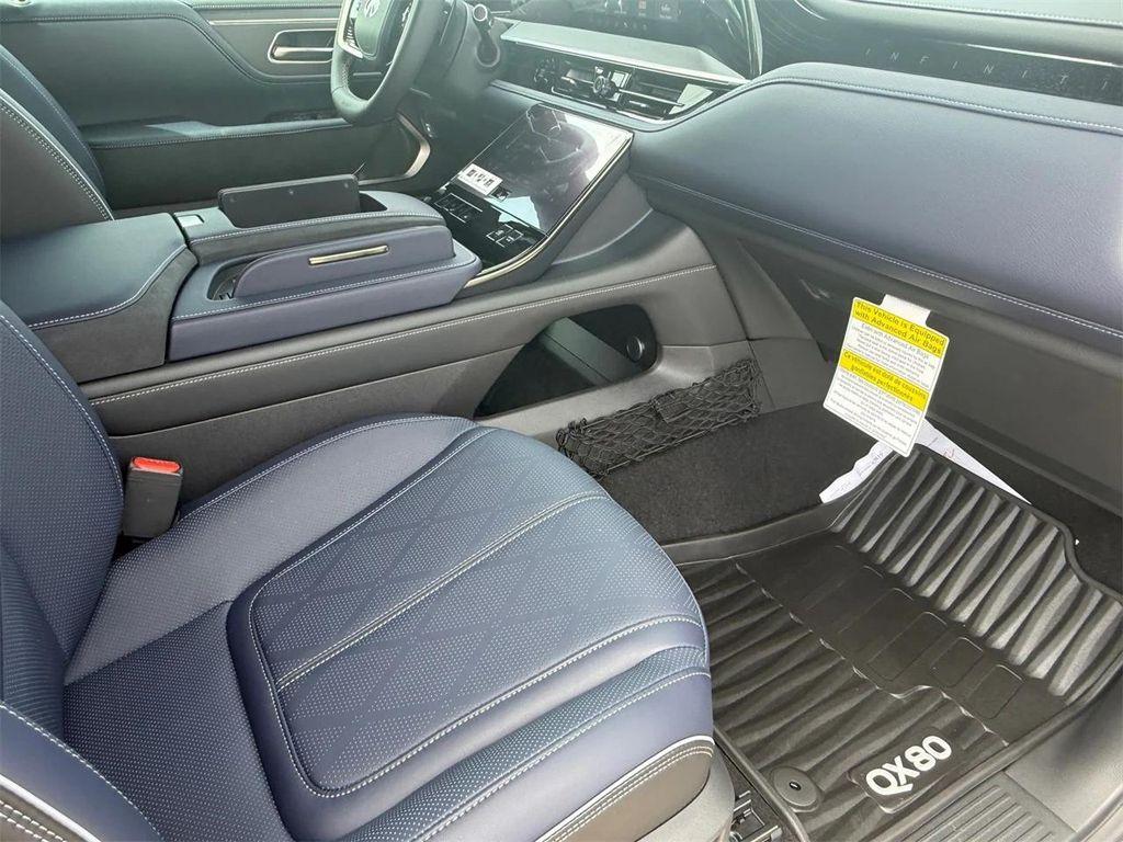 new 2026 INFINITI QX80 car, priced at $102,872