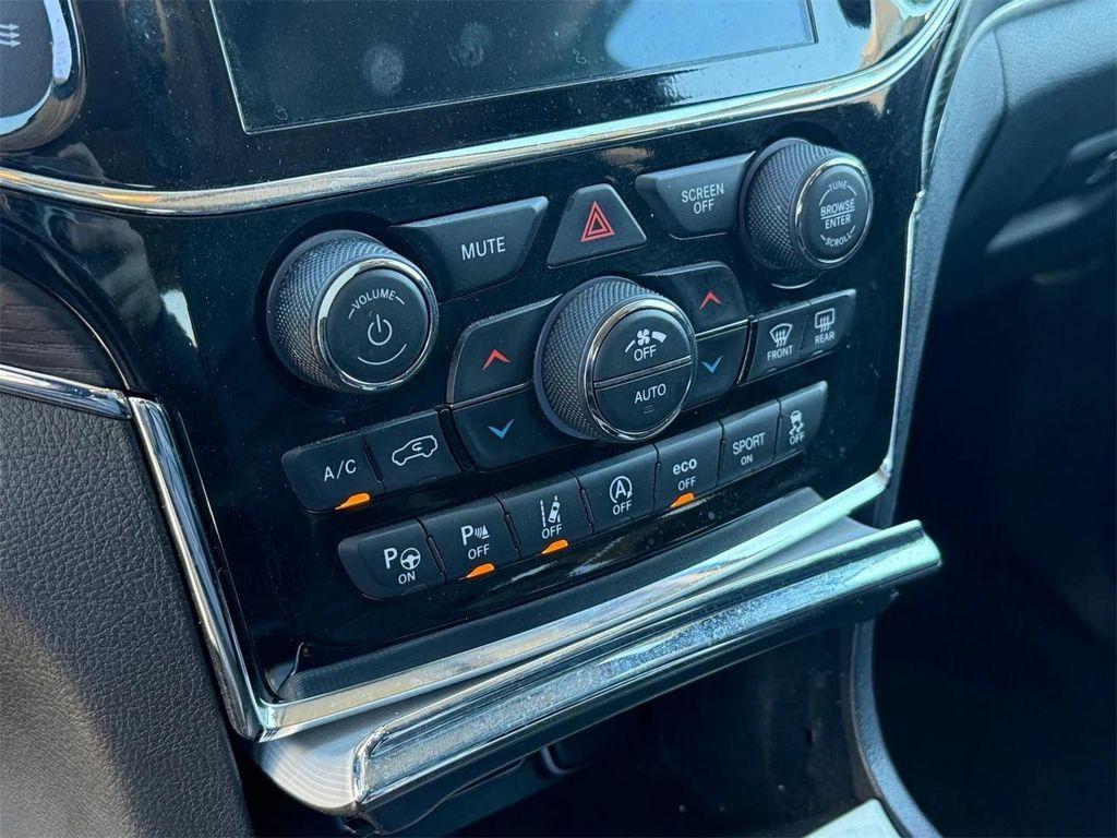 used 2021 Jeep Grand Cherokee car, priced at $24,991