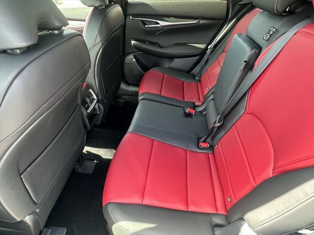 new 2025 INFINITI QX50 car, priced at $52,627