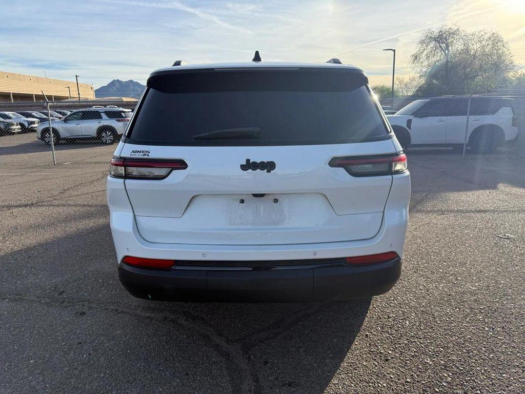 used 2021 Jeep Grand Cherokee L car, priced at $25,283