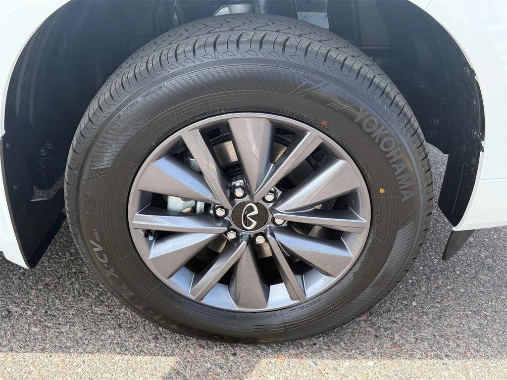 new 2026 INFINITI QX80 car, priced at $87,220