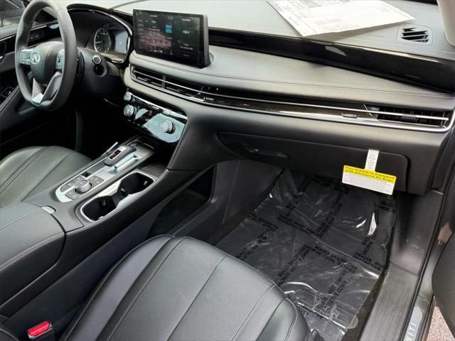 new 2025 INFINITI QX60 car, priced at $48,070