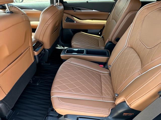 new 2025 INFINITI QX60 car, priced at $68,785