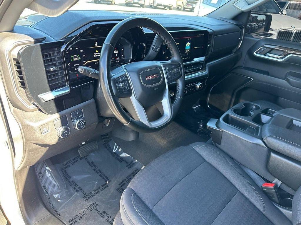 used 2024 GMC Sierra 1500 car, priced at $40,099