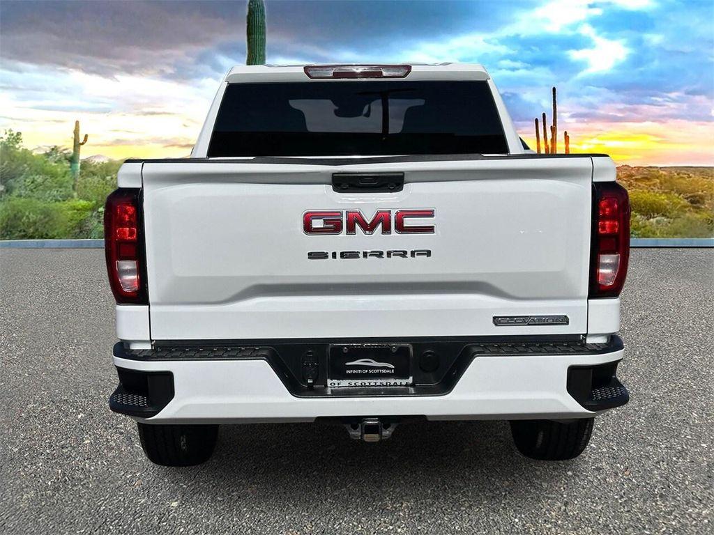 used 2024 GMC Sierra 1500 car, priced at $40,099