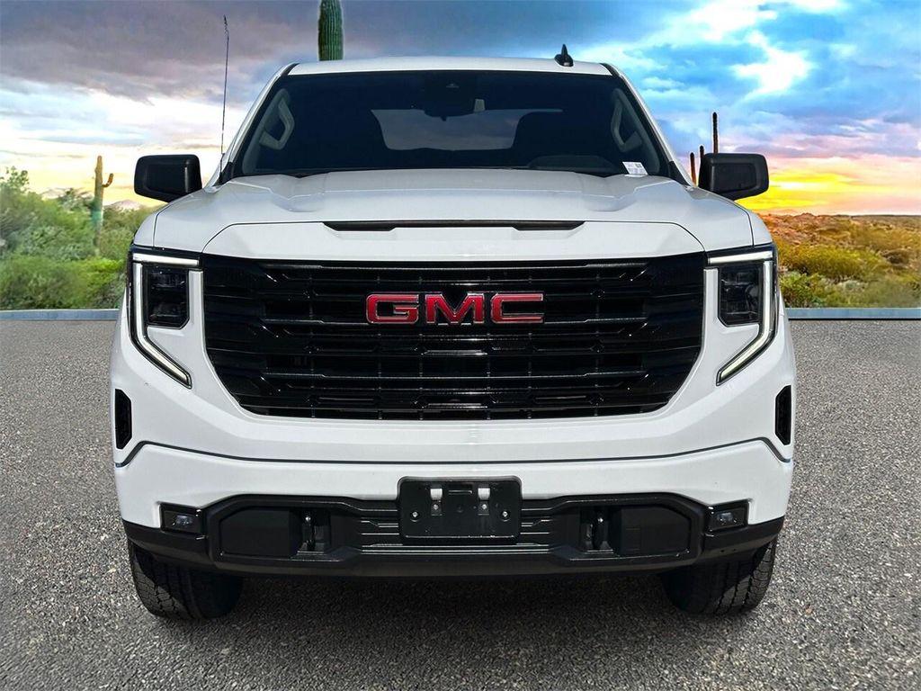 used 2024 GMC Sierra 1500 car, priced at $40,099