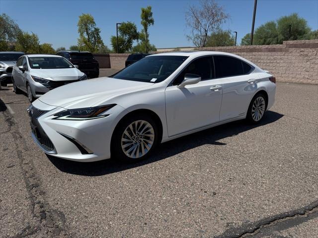 used 2021 Lexus ES 300h car, priced at $37,990