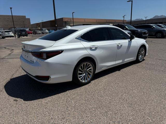 used 2021 Lexus ES 300h car, priced at $37,990