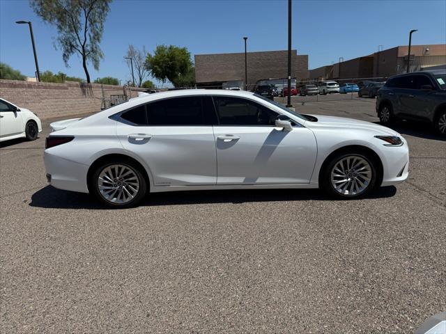 used 2021 Lexus ES 300h car, priced at $37,990
