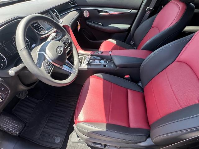 new 2025 INFINITI QX50 car, priced at $51,158