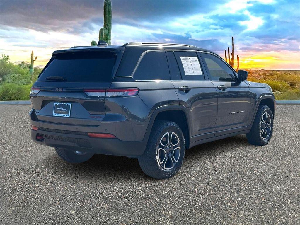 used 2022 Jeep Grand Cherokee car, priced at $32,999