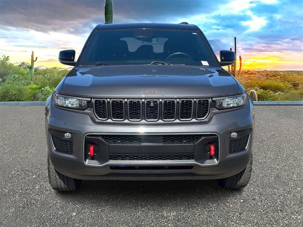 used 2022 Jeep Grand Cherokee car, priced at $32,999