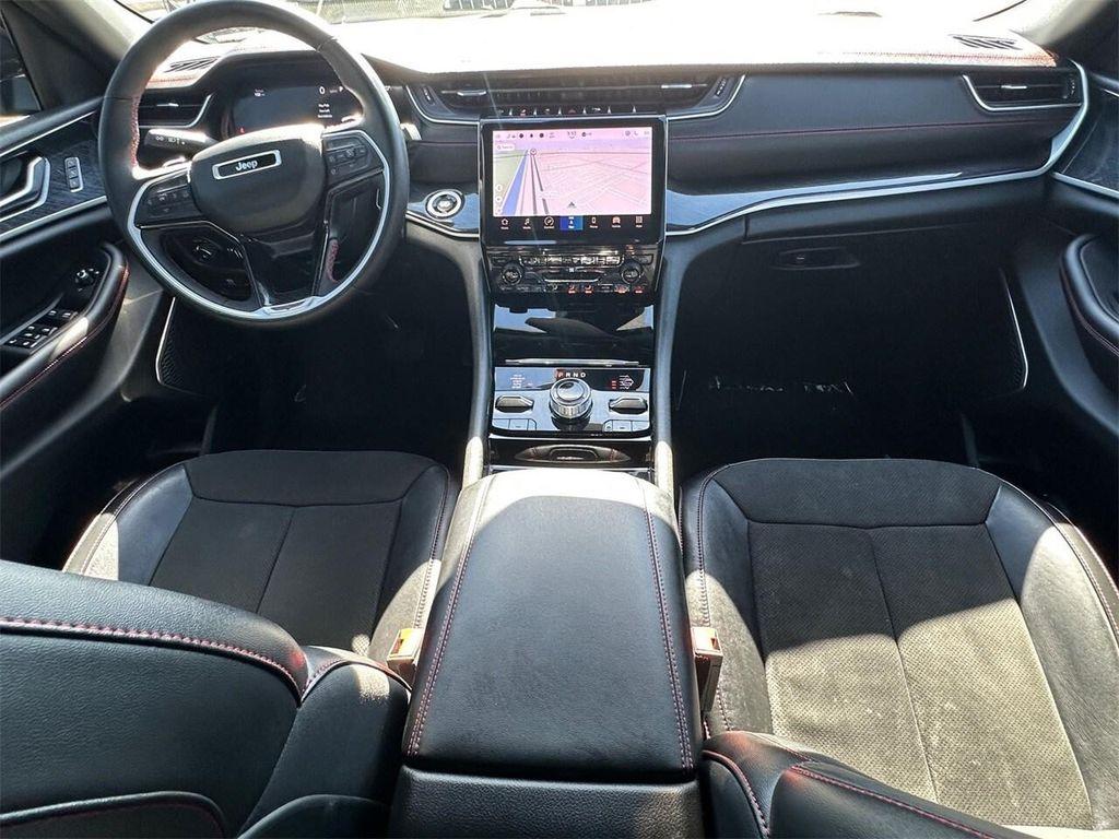 used 2022 Jeep Grand Cherokee car, priced at $32,999