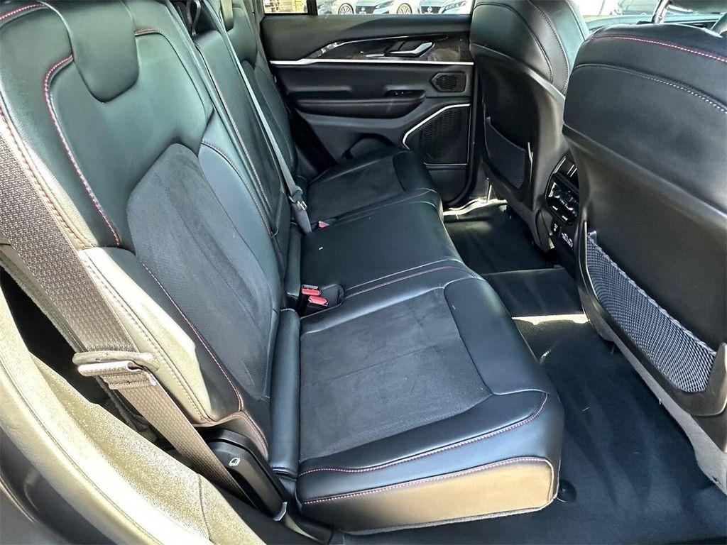 used 2022 Jeep Grand Cherokee car, priced at $32,999