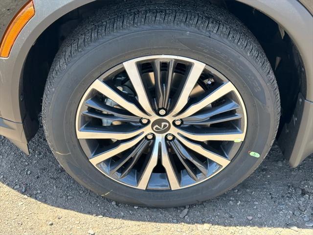 new 2025 INFINITI QX60 car, priced at $67,150