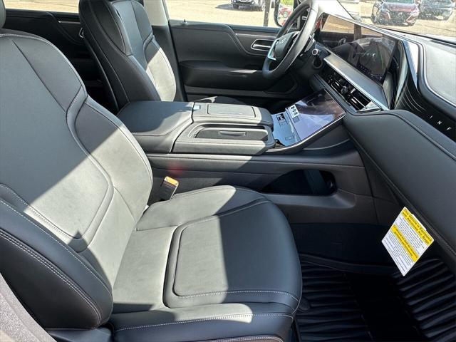 new 2025 INFINITI QX80 car, priced at $81,690