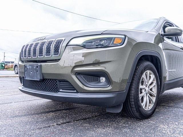 used 2019 Jeep Cherokee car, priced at $9,485