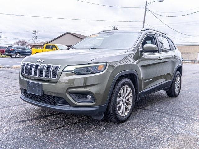 used 2019 Jeep Cherokee car, priced at $9,485