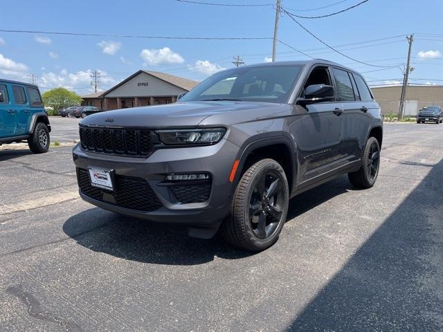 new 2024 Jeep Grand Cherokee car, priced at $52,405