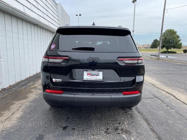 new 2024 Jeep Grand Cherokee L car, priced at $49,007