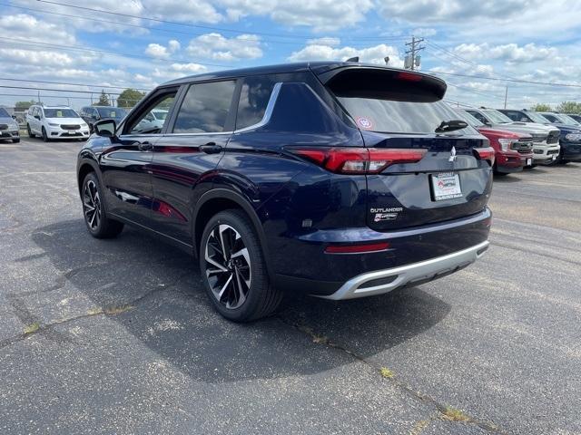 new 2024 Mitsubishi Outlander car, priced at $35,635