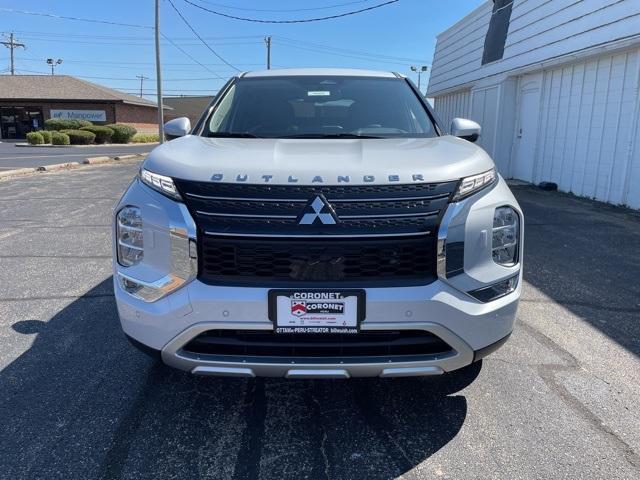 new 2024 Mitsubishi Outlander car, priced at $36,610