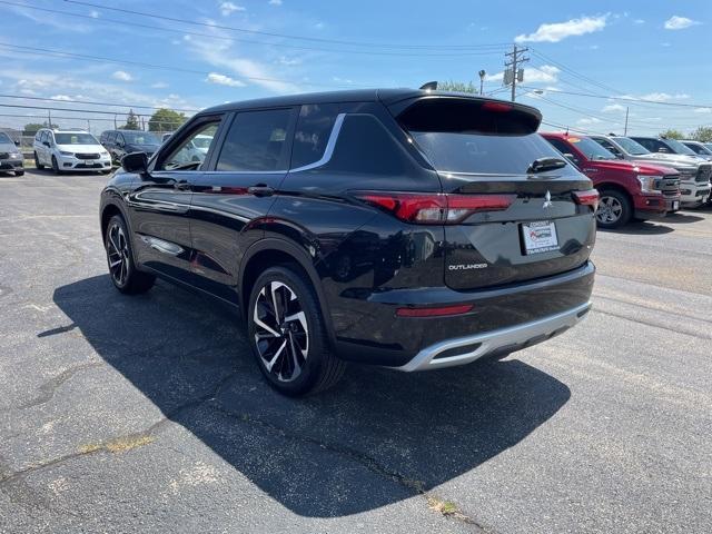 new 2024 Mitsubishi Outlander car, priced at $36,730