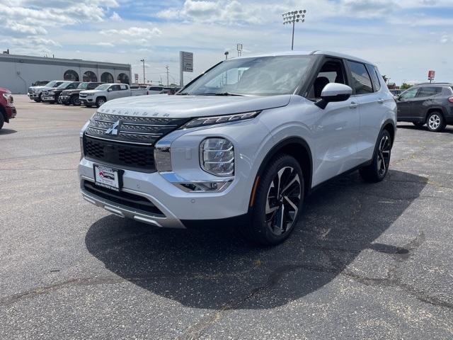 new 2024 Mitsubishi Outlander car, priced at $34,430