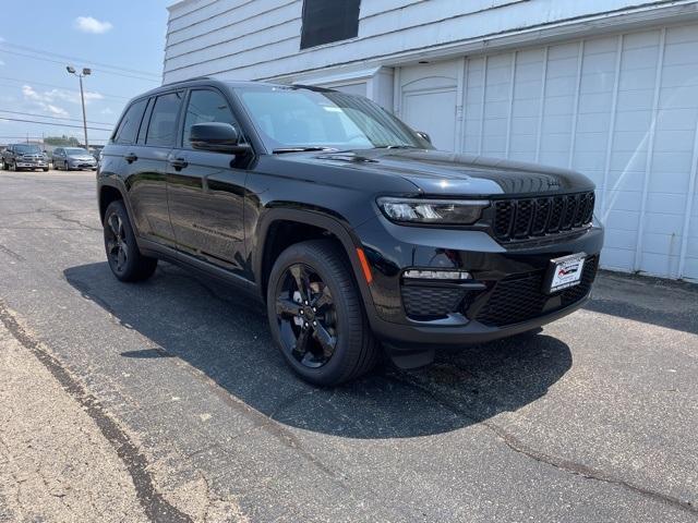 new 2024 Jeep Grand Cherokee car, priced at $53,271