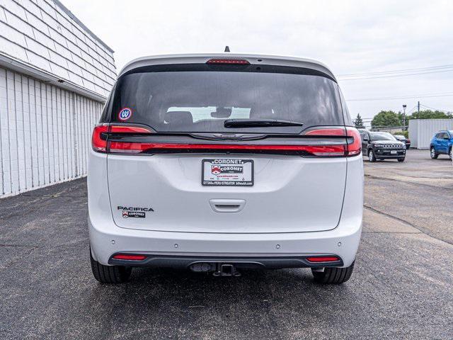 new 2024 Chrysler Pacifica car, priced at $43,062