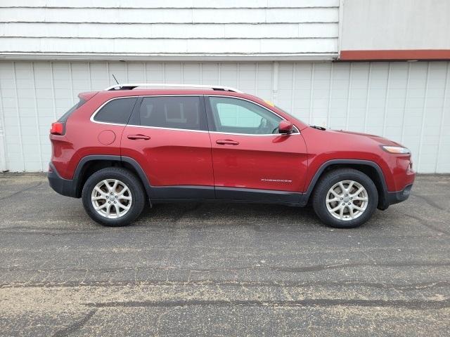 used 2017 Jeep Cherokee car, priced at $13,489