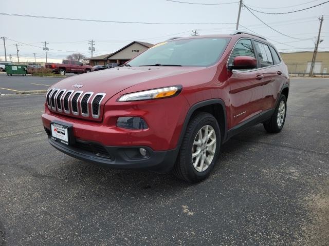 used 2017 Jeep Cherokee car, priced at $13,489